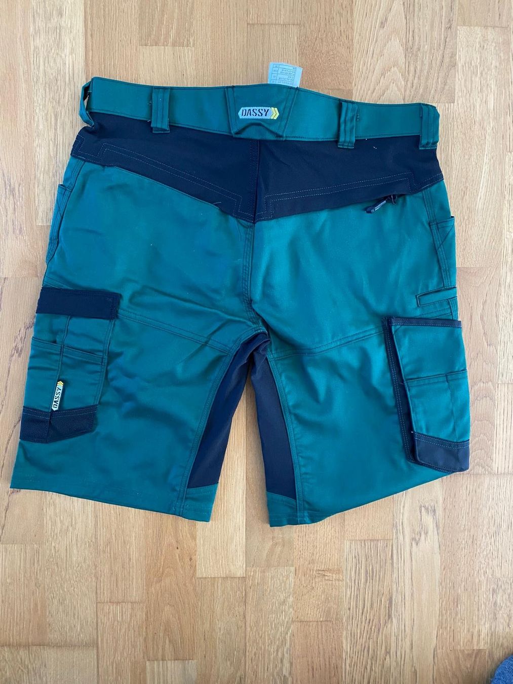 Hosen: DASSY Stretch Arbeits-Schorts Axis – Neu (gemäss Beschreibung) aus Jegenstorf von Pinus63 1