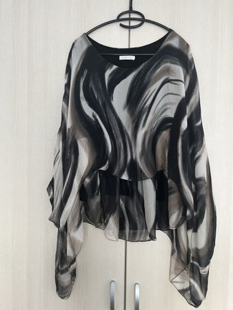 Bluse Gr. 40 schwarz / beige gemustert