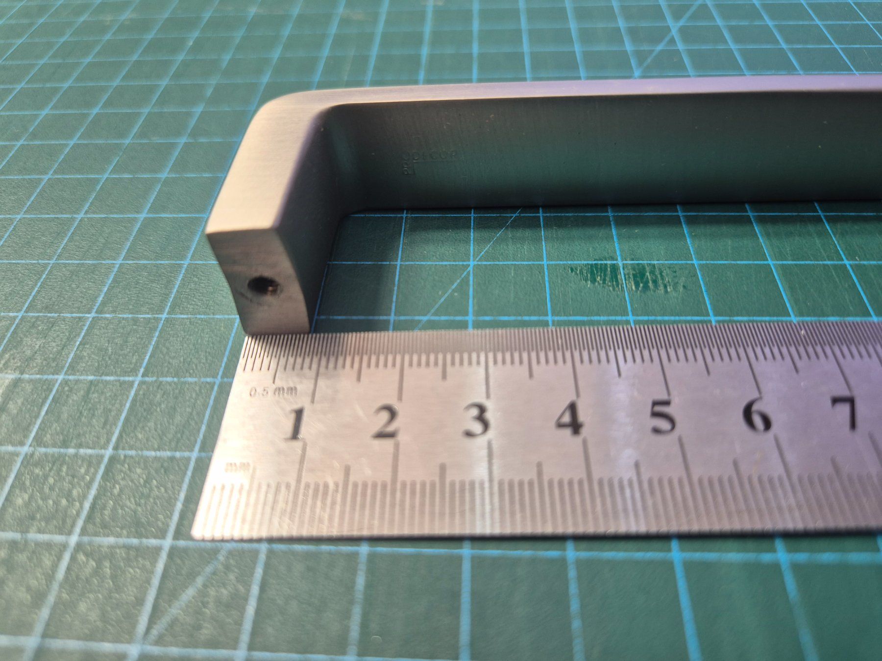 Opo Oeschger Ferramenta: 7 Stück OPO Prodecor Möbelgriffe 170mm – Nuovo e nell'imballaggio originale da Pfungen venduto da Famadm 7