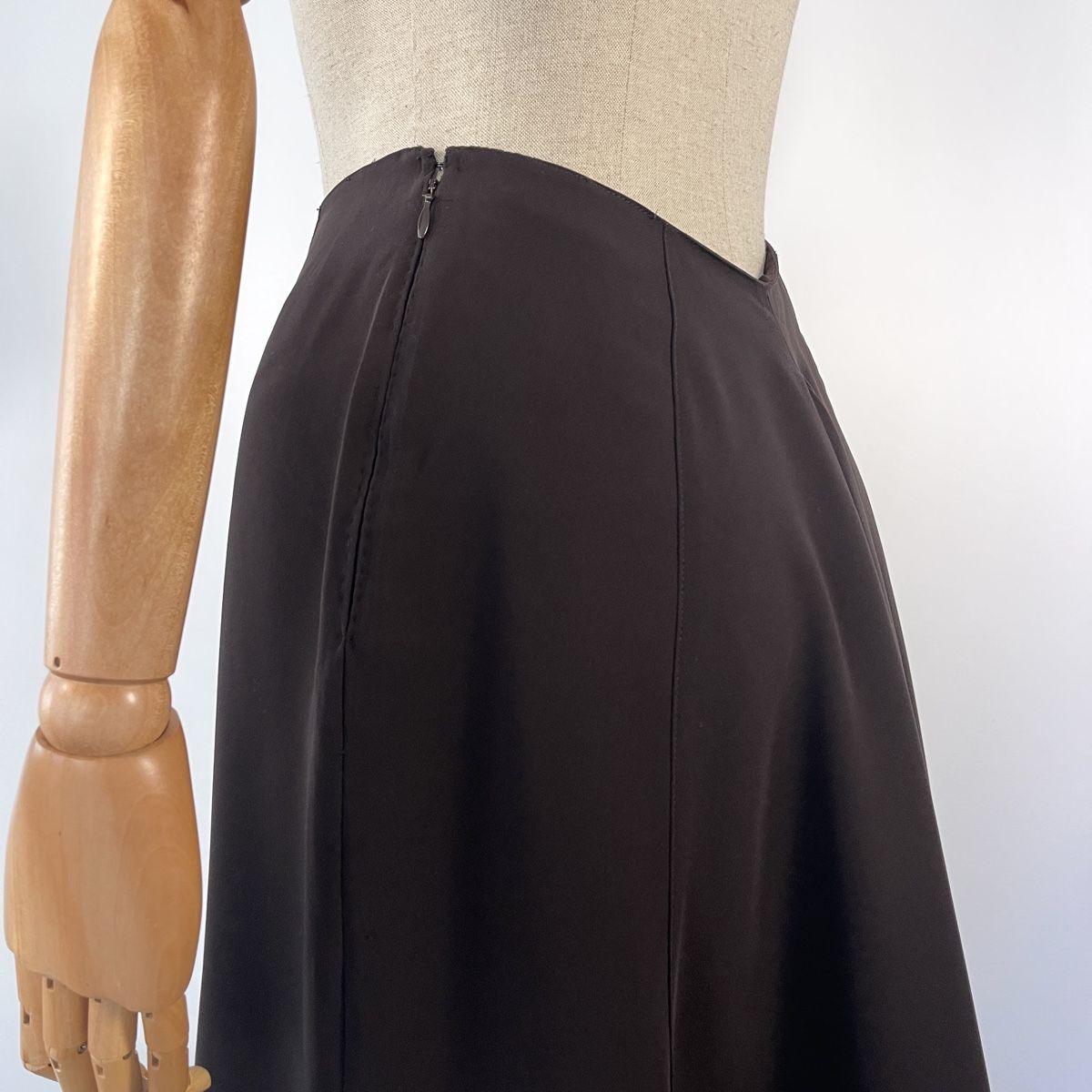 Mugler Röcke: MUGLER Vintage Skirt – Gebraucht aus Freienbach von Avviivva_Shop 7