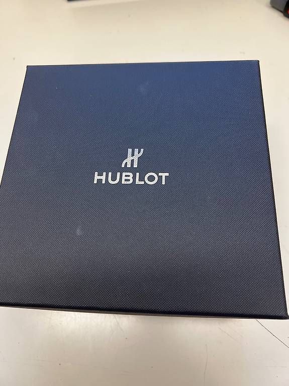 Scatole porta orologi: Hublot Box – Nuovo e nell'imballaggio originale da Obernau venduto da Antarctica4 1