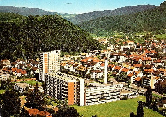 Cartes postales: OLTEN Flugaufnahme Kantonsspital – D'occasion à Jona par philajona