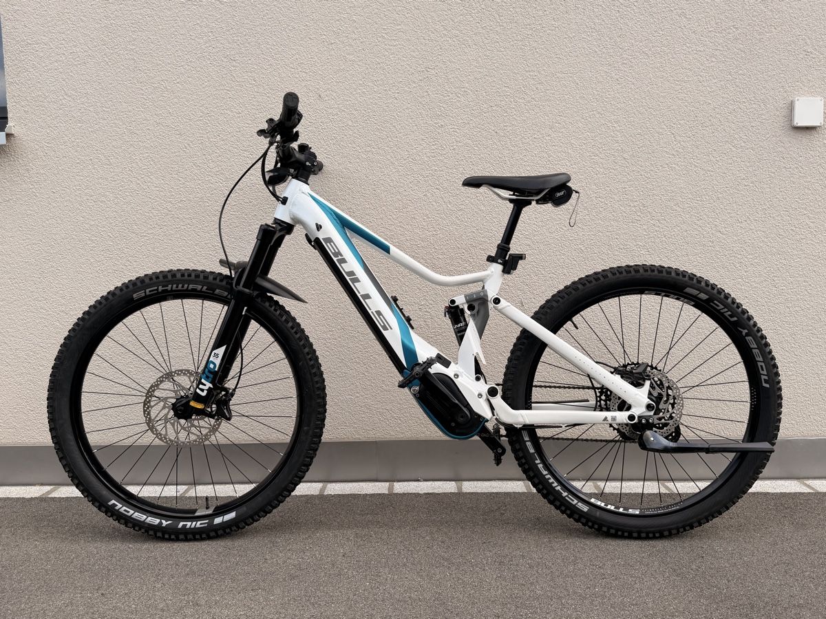 Bulls Biciclette: Bulls E-Stream EVO AM 4 / 27,5 Zoll - 1085km – Usato da Tuggen venduto da Rolfi8