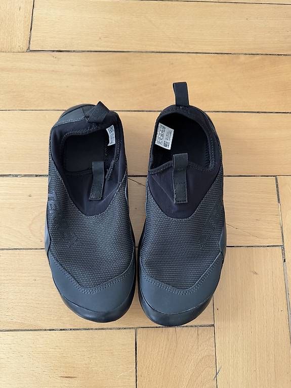 Herrenschuhe: Terrex JawPaw Badeschuh – Gebraucht aus Zürich von misscheeky