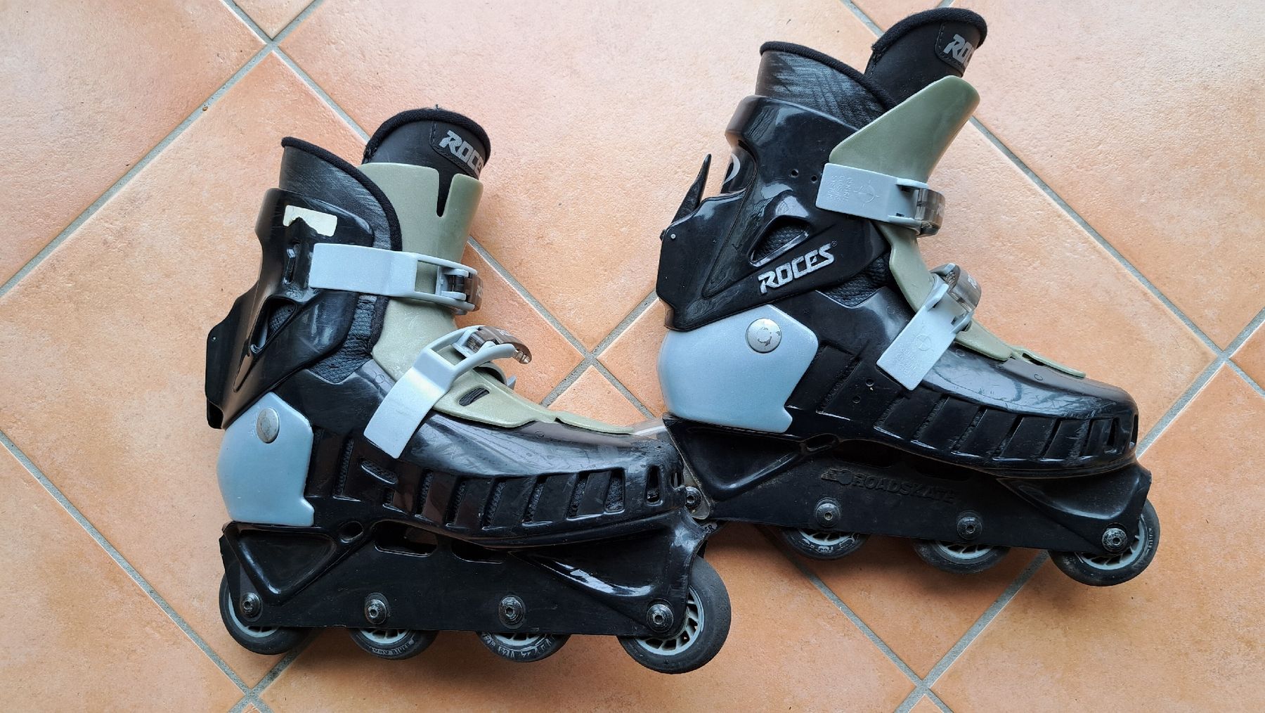 Pattini in linea & Pattini a rotelle: Roces Inline Skates, Grösse 42 – Usato da Riehen venduto da Chimpara