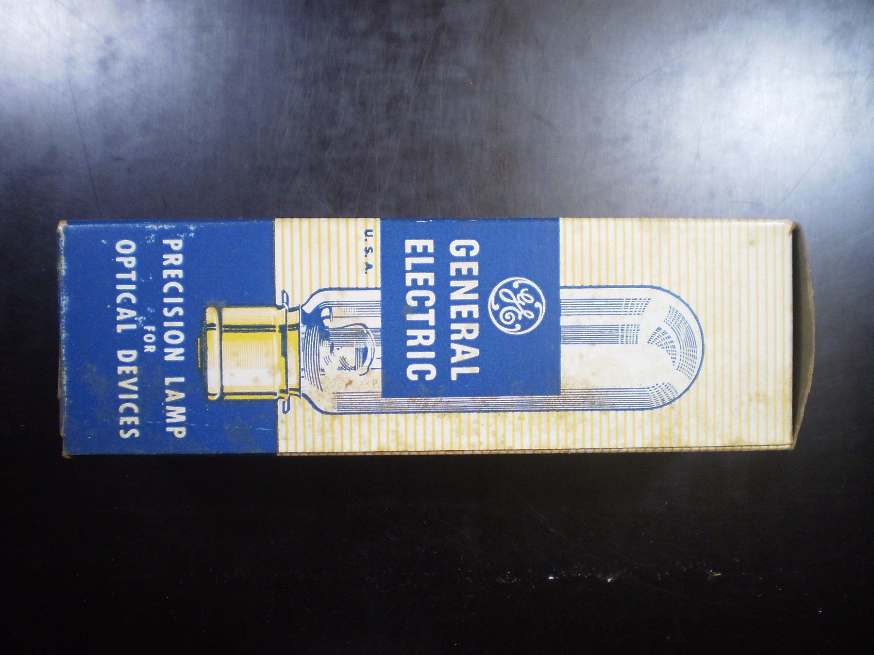 Philips Lampade: 7 antike Projektorlampen – Usato da Lenzburg venduto da strebeck 1