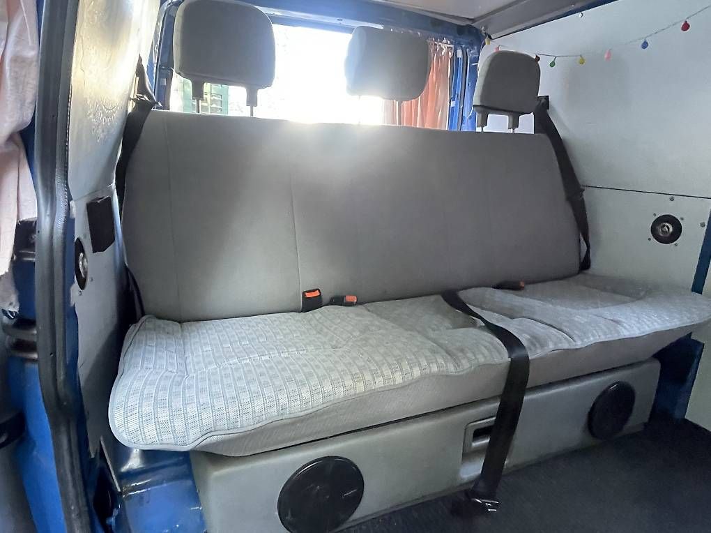 Automobili: VW T4 – Usato da Andelfingen venduto da Viviho 2