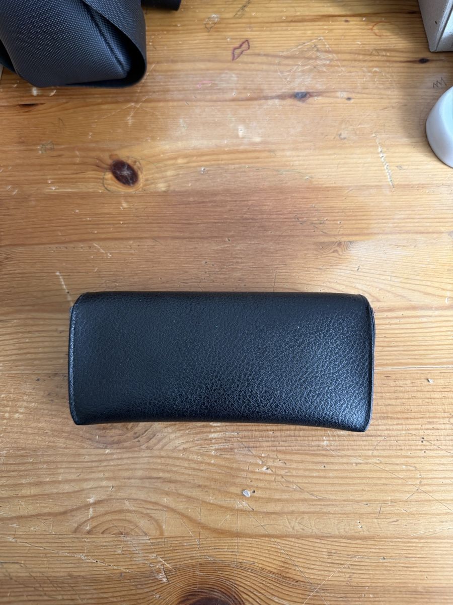 Ray-Ban Occhiali & Lenti: Étui pour lunette Ray-Ban – Usato da La Chaux-de-Fonds venduto da mih_t8qk 1