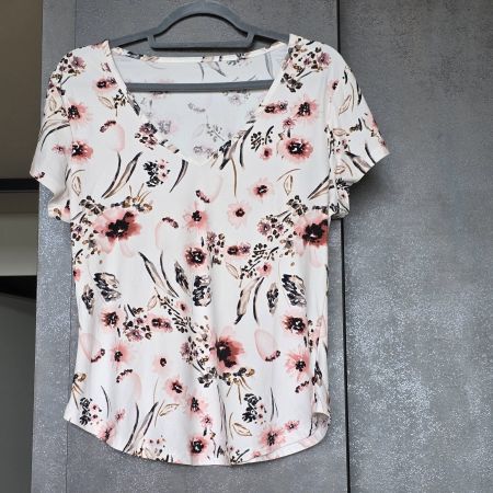 🐸 T-SHIRT TOP L BLUMENMUSTER MIT 8% ELASTHAN NEU