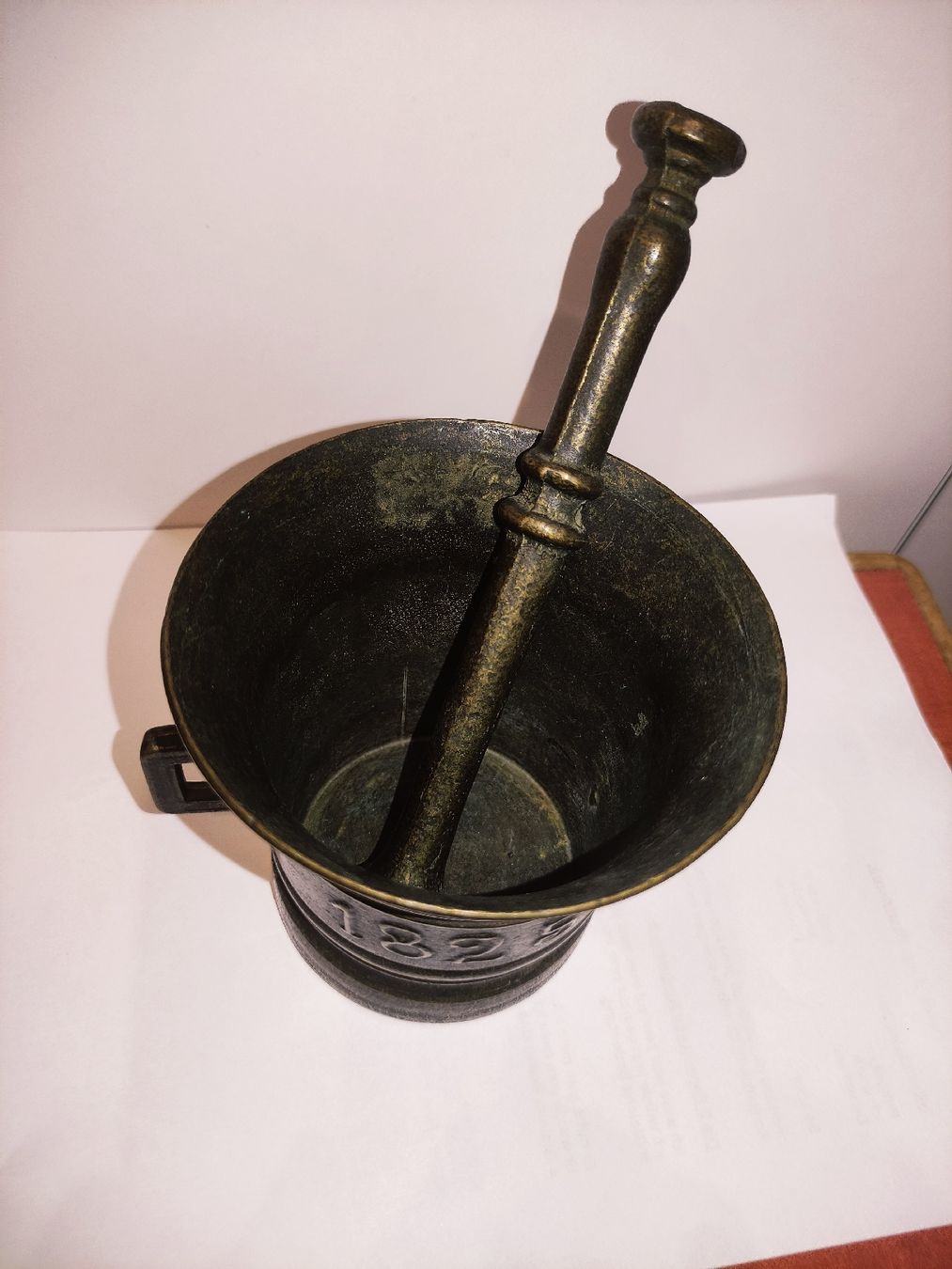 Altro per cucinare: Antiker Messing Mörser mit Stößel 1825 – Usato da Schwellbrunn venduto da daw_l7fz 4