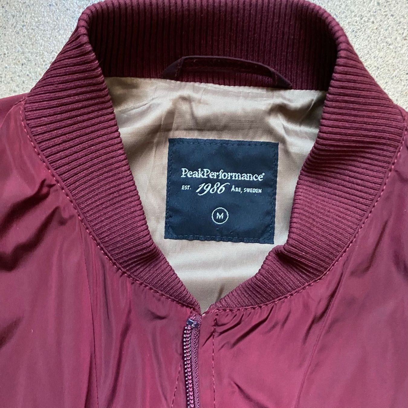 Peak Performance Vestes: PEAK PERFORMANCE Jacke – D'occasion à Zürich par ClosetQueen 5