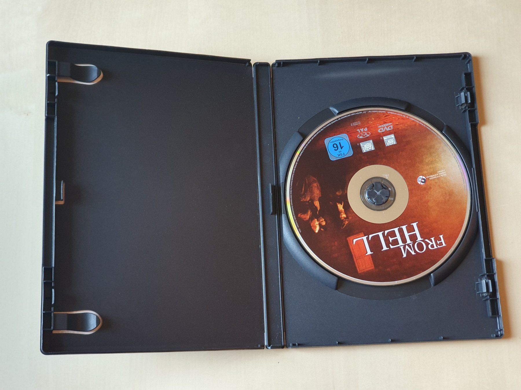Tous les DVDs: From Hell – D'occasion à Stansstad par collectorsshop 2