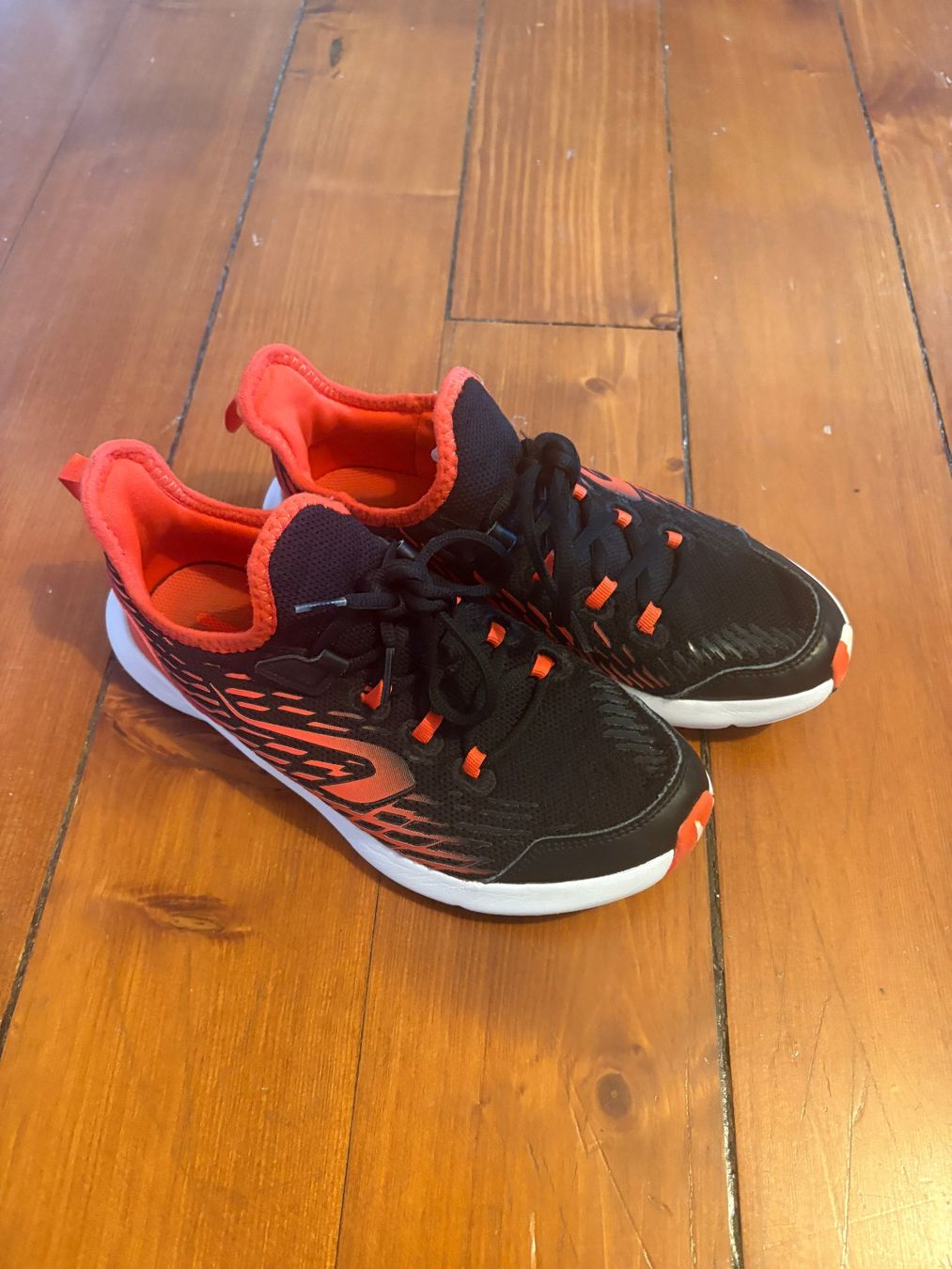 Decathlon Scarpe per ragazzi: Baskets - Decathlon enfants EU 38 – Usato da Satigny venduto da Suisse_gigi