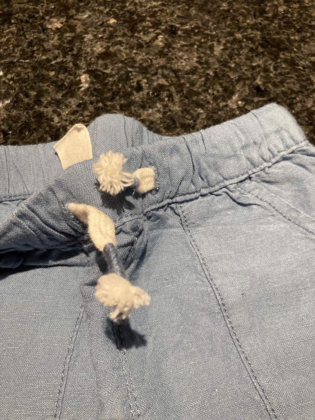 H&M Hosen: Hellblaue Sommerhose, H&M, 74, neuwertig – Gebraucht aus Küsnacht ZH von ToddyGinger 2