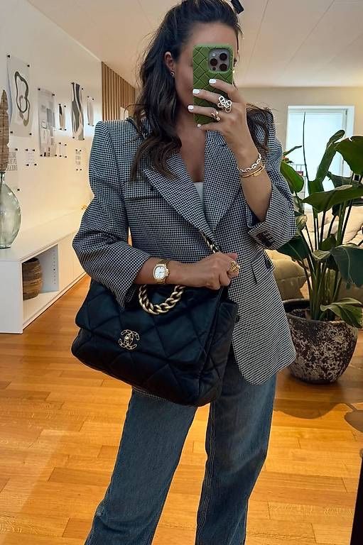 Chanel Borse: CHANEL 19 TASCHE BLACK, LARGE – Nuovo (secondo la descrizione) da Schwyz venduto da bofb 2