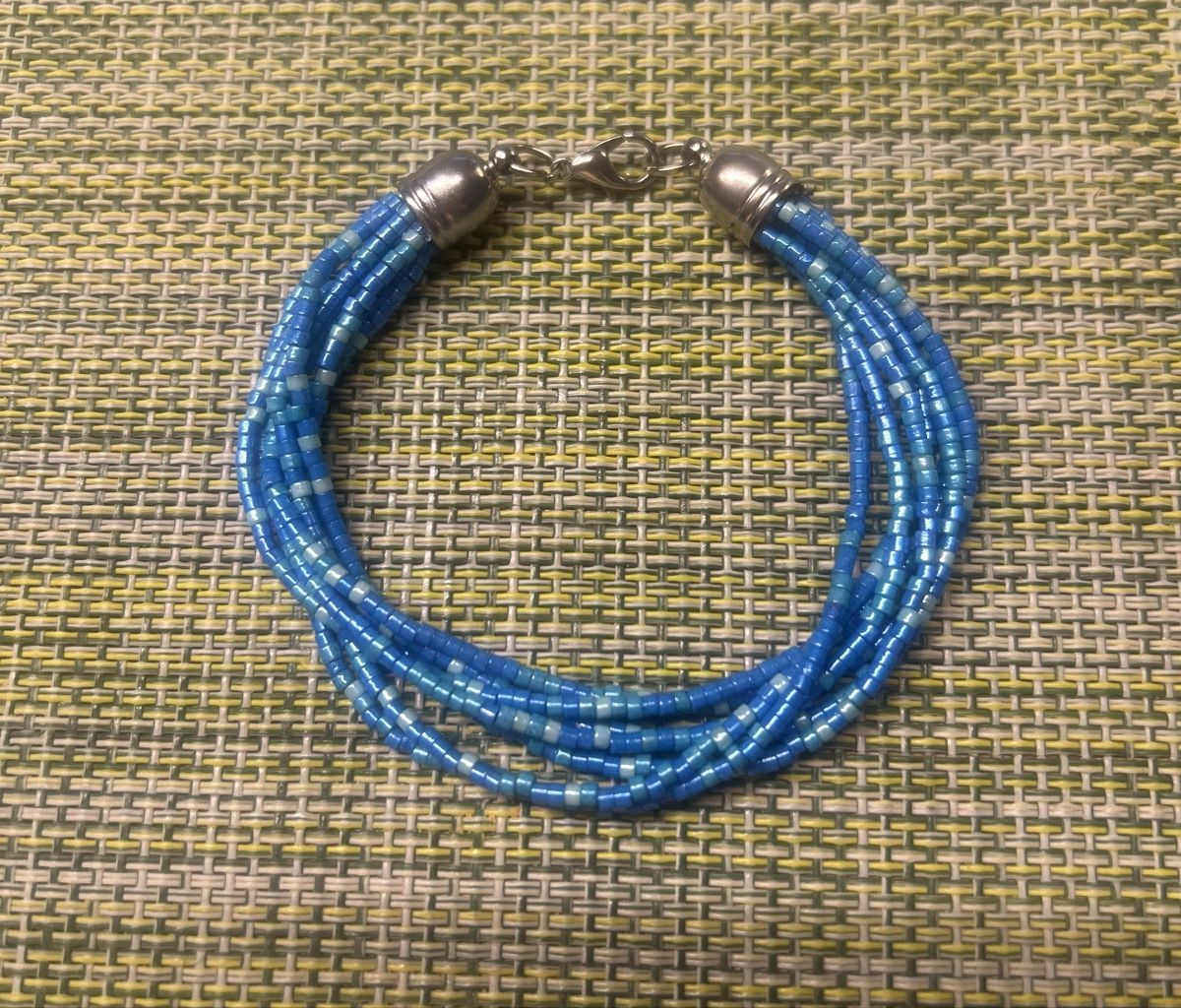 Bracciali & Braccialetti: Armband  – Usato da Sursee venduto da fin_t8yj
