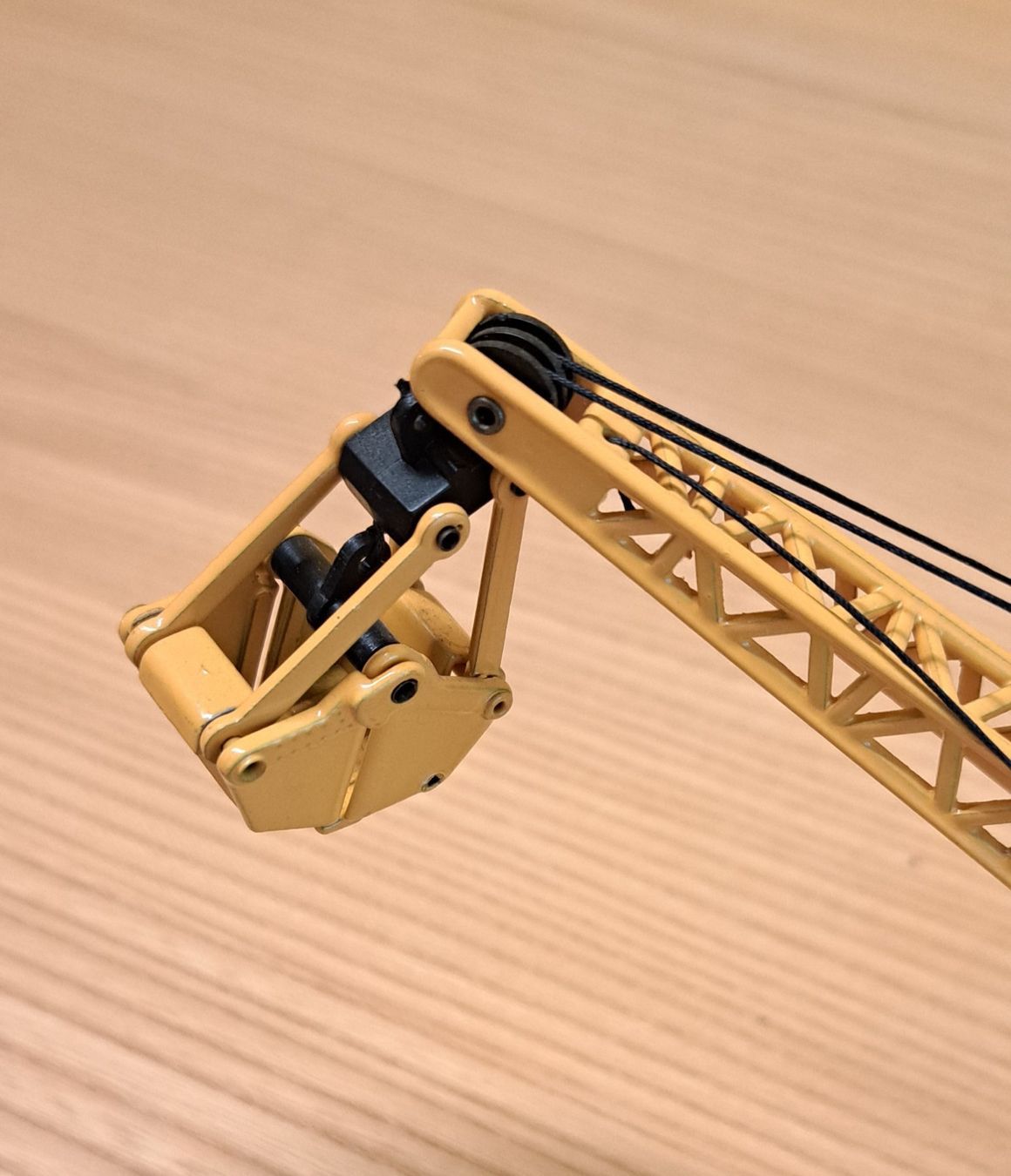 Joal Kit di modellismo & Modellini statici: Caterpillar  Nr. 216  Made in Spain – Usato da Dietlikon venduto da kosta.katoglou 1