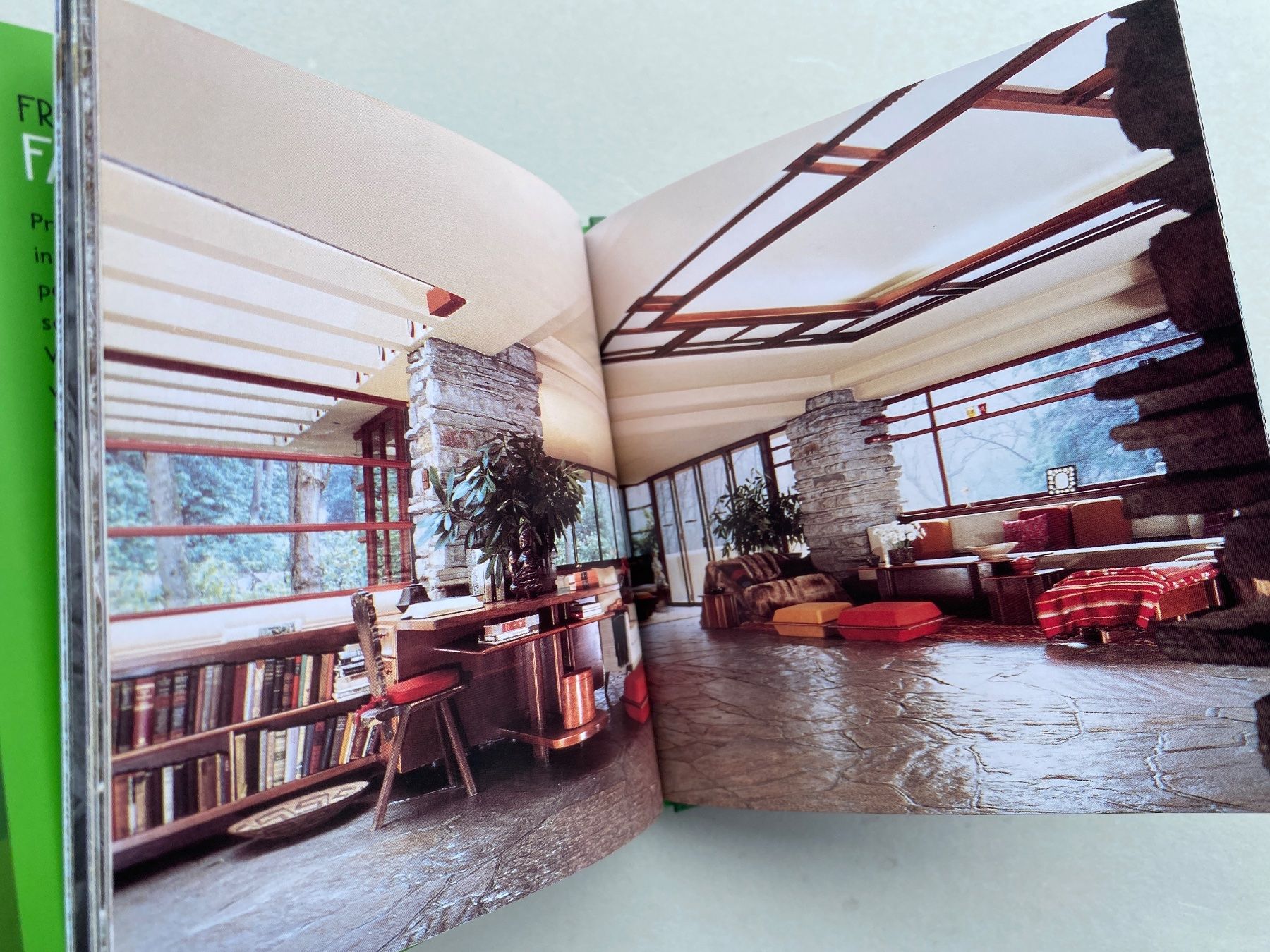 Libri: Frank Lloyd Wright : Fallingwater Book, Carla Lind, NEW! – Nuovo (secondo la descrizione) da Zürich venduto da lesgarcons 5