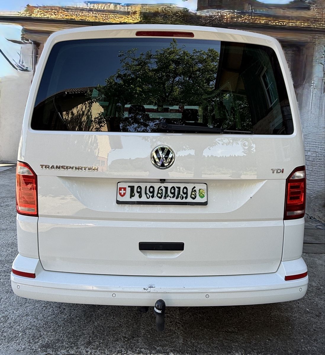VW Automobili: VW Transporter Kombi Weiss, ab Platz – Usato da Amriswil venduto da livewith_iphone 3