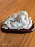 Chinesischer Buddha aus kaiserlichem Jade geschnitzt