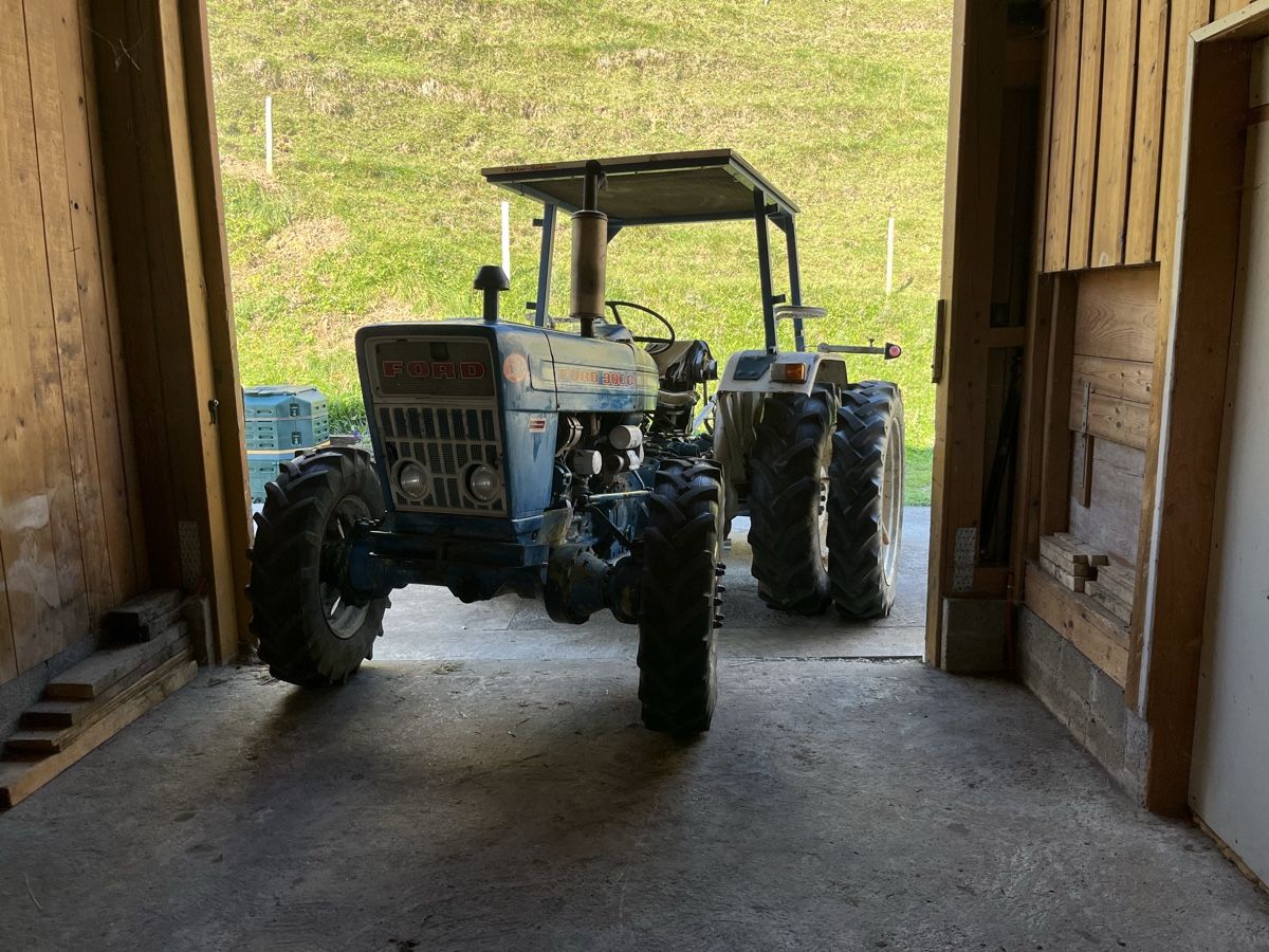 Ford Traktoren: Traktor Ford 3000 Allrad – Gebraucht aus Schwellbrunn von noergeli2009 5