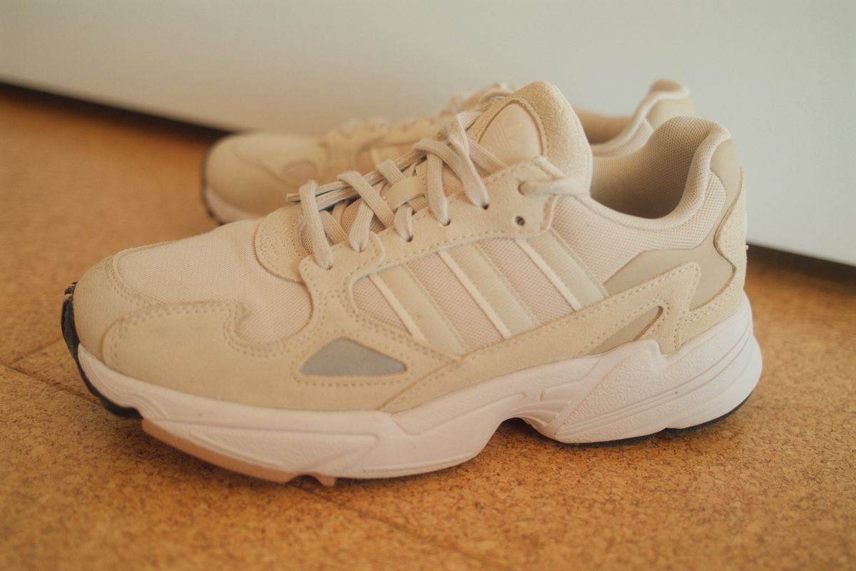 Adidas Scarpe da donna: ADIDAS SNEAKER LOW BEIGE - GR. 40 – Usato da Schongau venduto da noe_7ymn