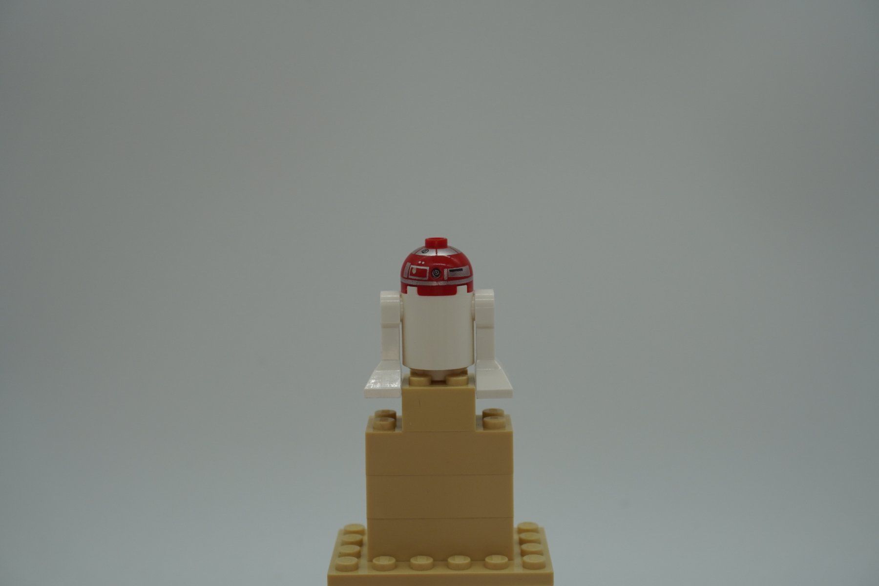 Lego Giocattoli: Lego Star Wars Astromech Droid R3-T2 - sw0895 – Usato da Zürich venduto da PWGrZ 2