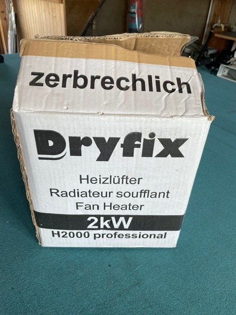 Radiatori: Dryfix H2000 Pro Heizlüfter 2kW – Nuovo e nell'imballaggio originale da Konolfingen venduto da inf_gy82 2