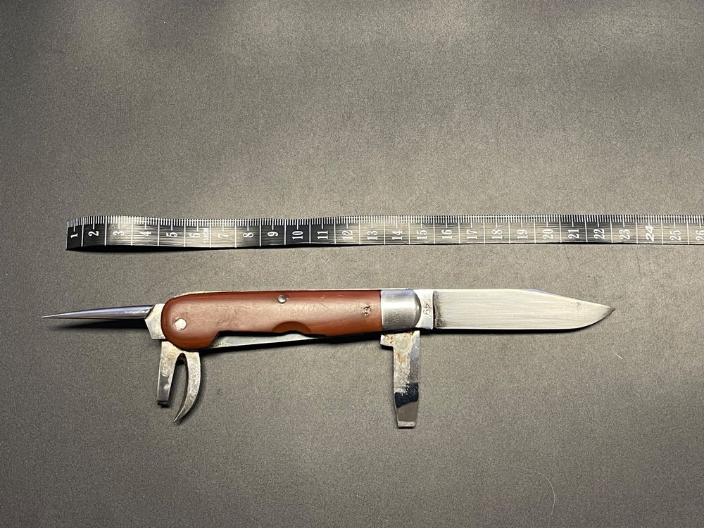 Schweizer Militär-Sackmesser Elsener Schwyz 49 (Gebraucht) in für CHF ...