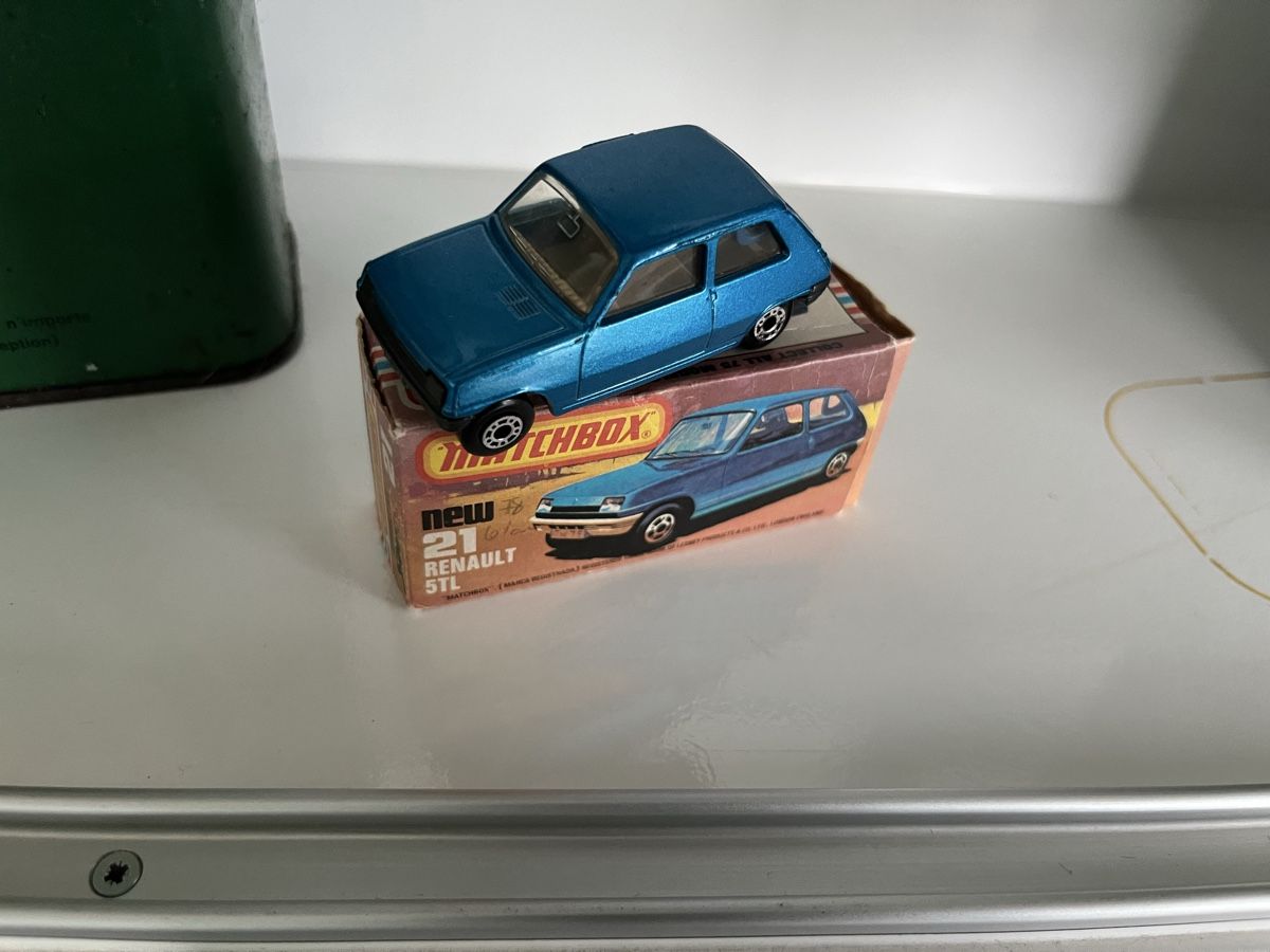 Renault Modellini d'auto: Renault 5 Matchbox – Usato da Kräiligen venduto da tisala