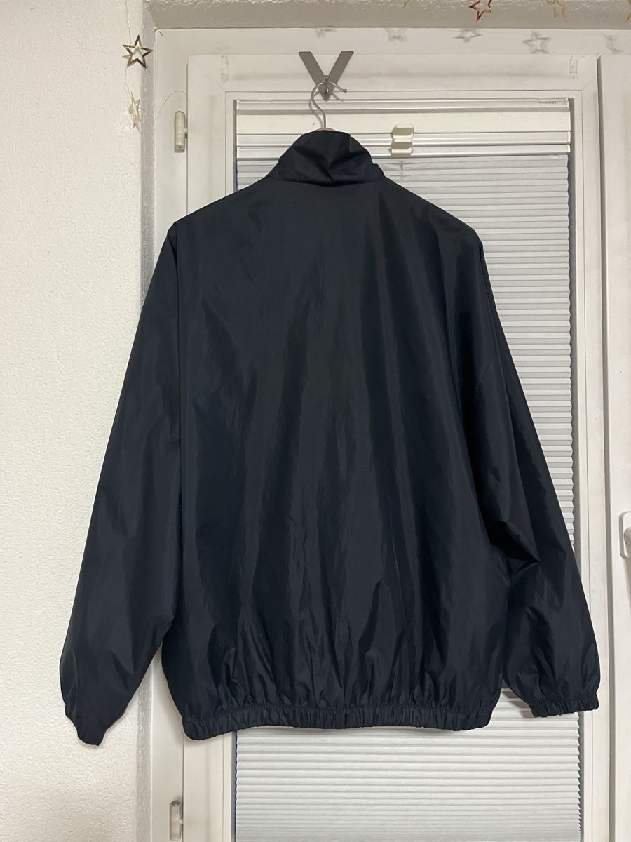 Adidas Giacche: Adidas Sportjacke dunkelblau – Usato da Stadel venduto da Comporta 1