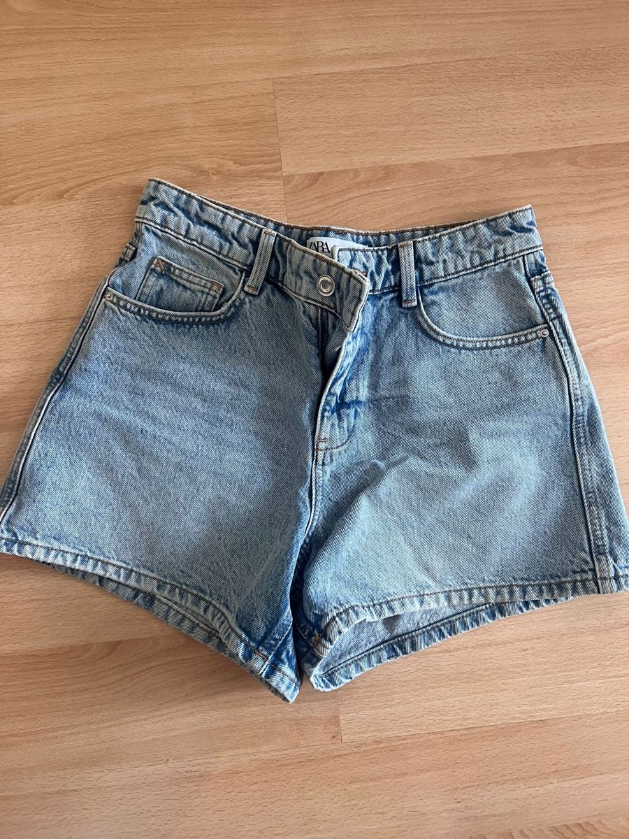 Zara Jeans: Short en jean Zara, taille 36 – Usato da Hauterive NE venduto da Lipal