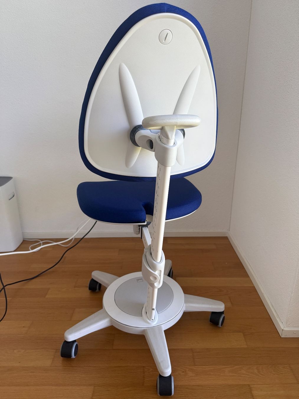 Chaises: Moll Premium Ergonomischer Schreibtischstuhl Mitwachsend – D'occasion à Lenzburg par Reniss_ 2