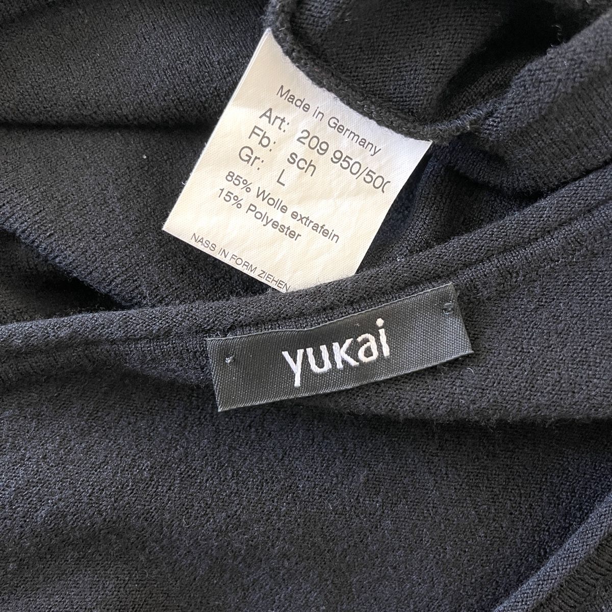 Kleider: YUKAI Wool Mini Dress/Sweater – Neu (gemäss Beschreibung) aus Emmen von Avviivva_Com2023 4