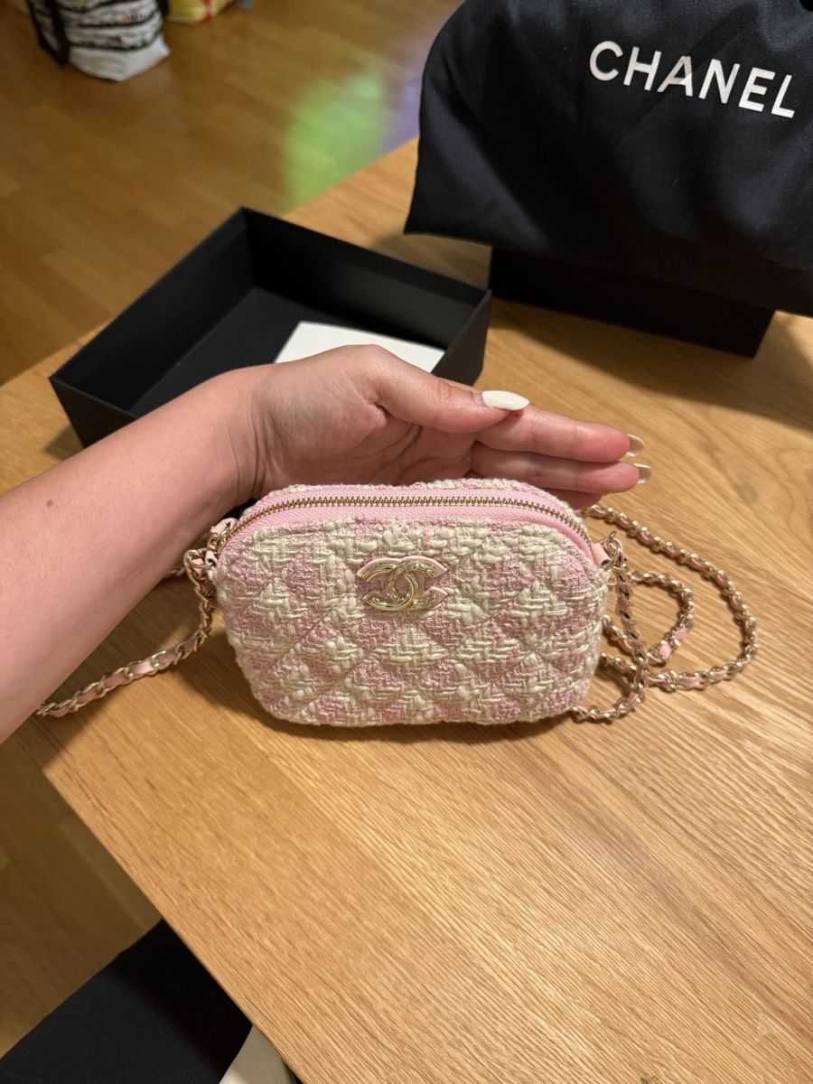 Chanel Borse da donna: CHANEL Pink Houndstooth Mini Tweed Tasche – Nuovo (secondo la descrizione) da Winterthur venduto da Skerk18 1