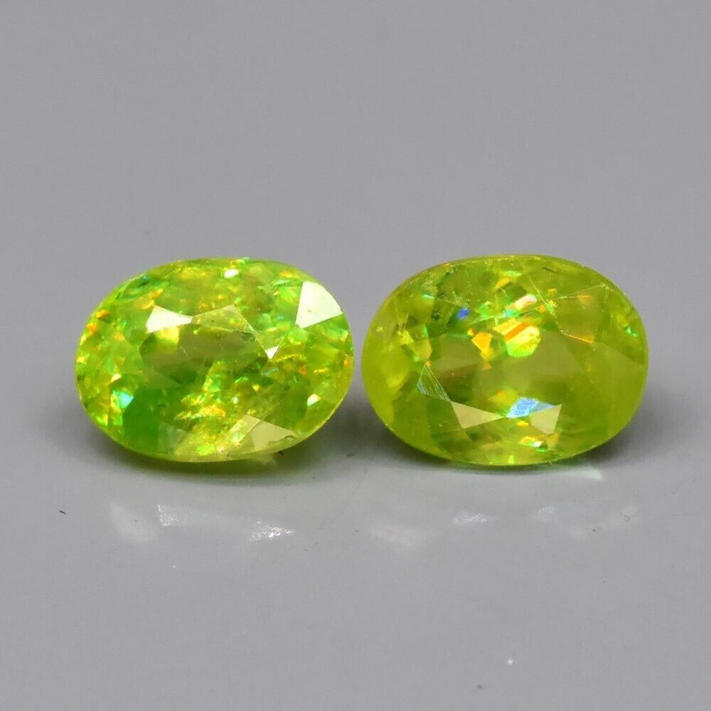Pietre preziose: 1,54 ct Sphène naturel éclat intense 2 pièces – Usato da Carouge GE venduto da Crystal_Energy