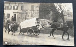 Elgg , historischer Umzug Pferdeplanwagen/ländliches Haus