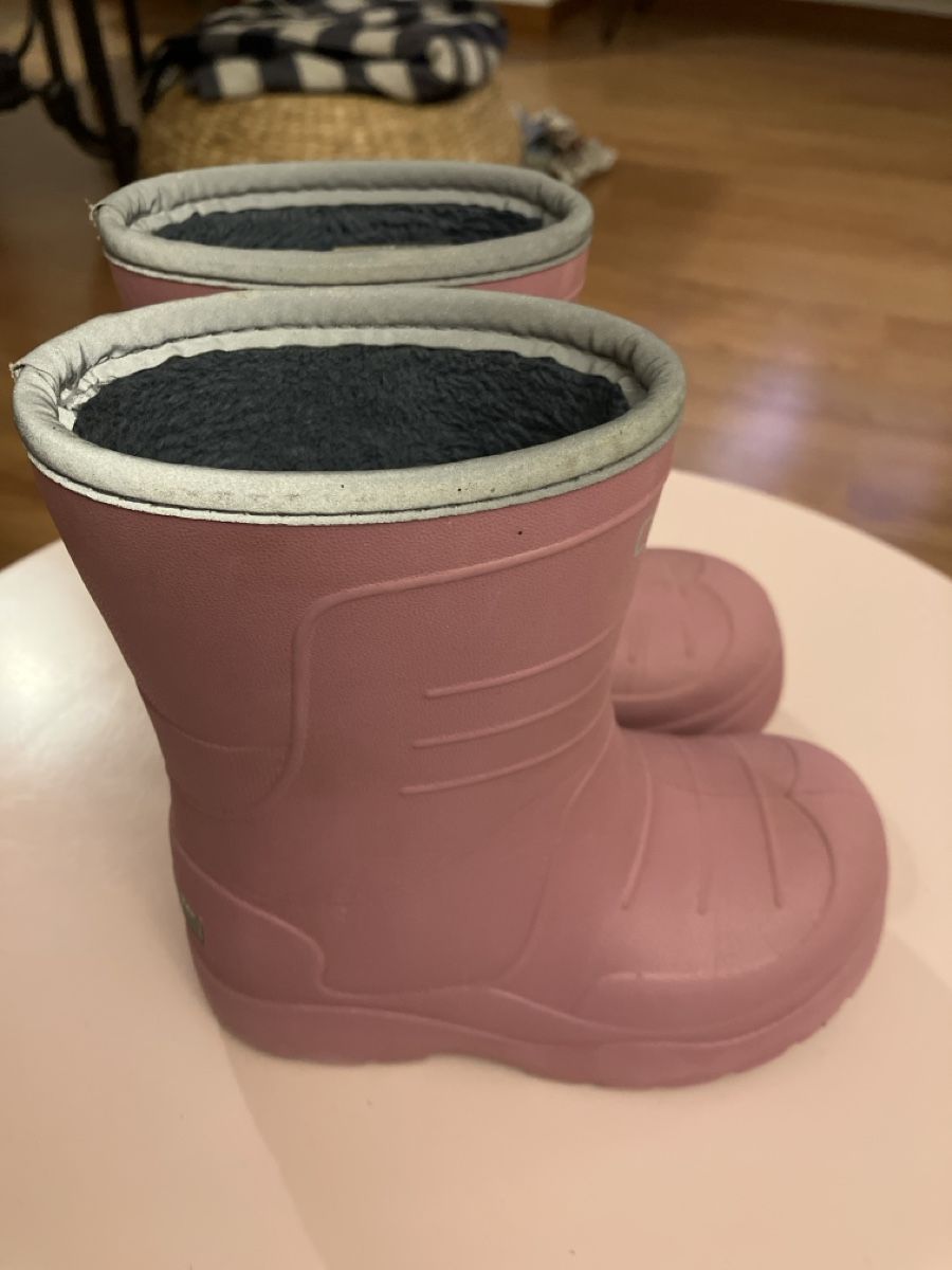 Schuhe für Jungen: CeLaVi Gummistiefel Thermo , super leicht, Grösse 24 – Gebraucht aus Winterthur von hirschgeweih 1