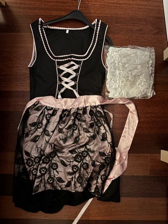 Dirndl Kleid