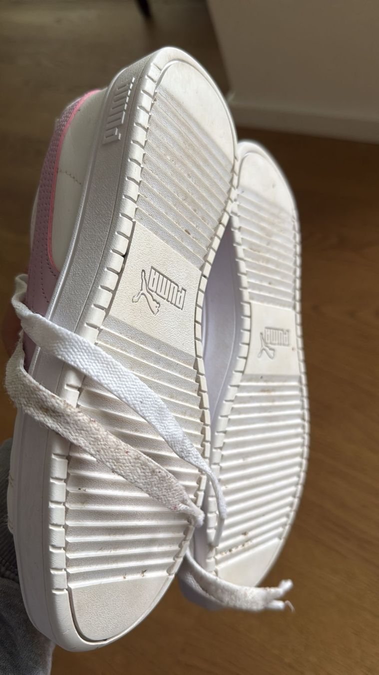 Puma Schuhe für Mädchen: Puma Sneaker Gr. 36 – Gebraucht aus Dintikon von fatma01 1