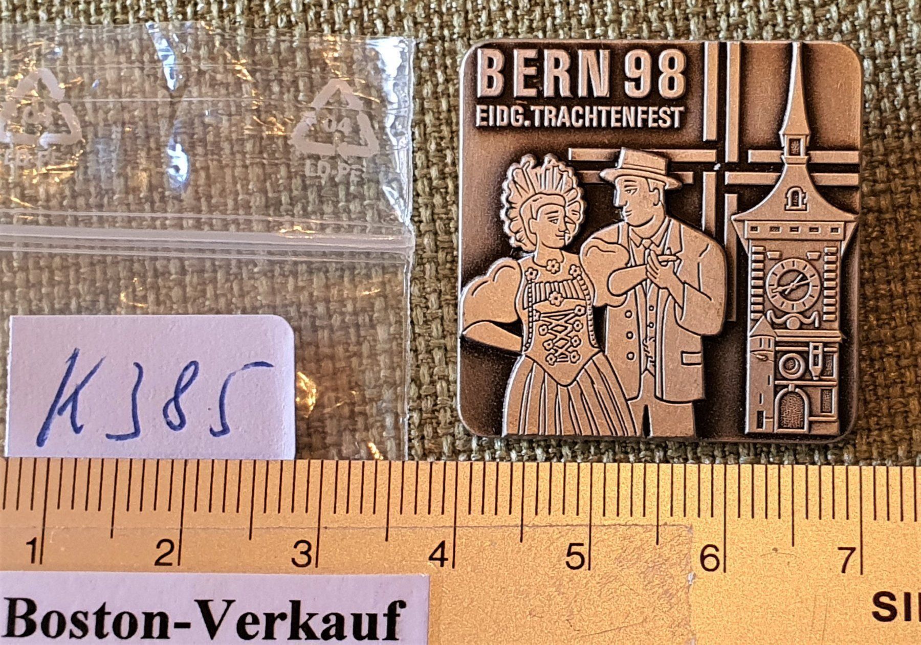 Alle Briefmarken: K385 - Eidg. Trachtenfest Ber 1998 – Gebraucht aus Reinach BL von Boston-Verkauf 2