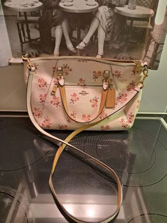 coach umhängetasche creme floral