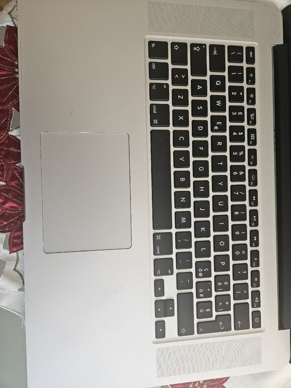 Apple Notebook: MacBook Pro mid 2014 15.4 Zoll – Usato da Sisseln AG venduto da rjj_ydb7 2