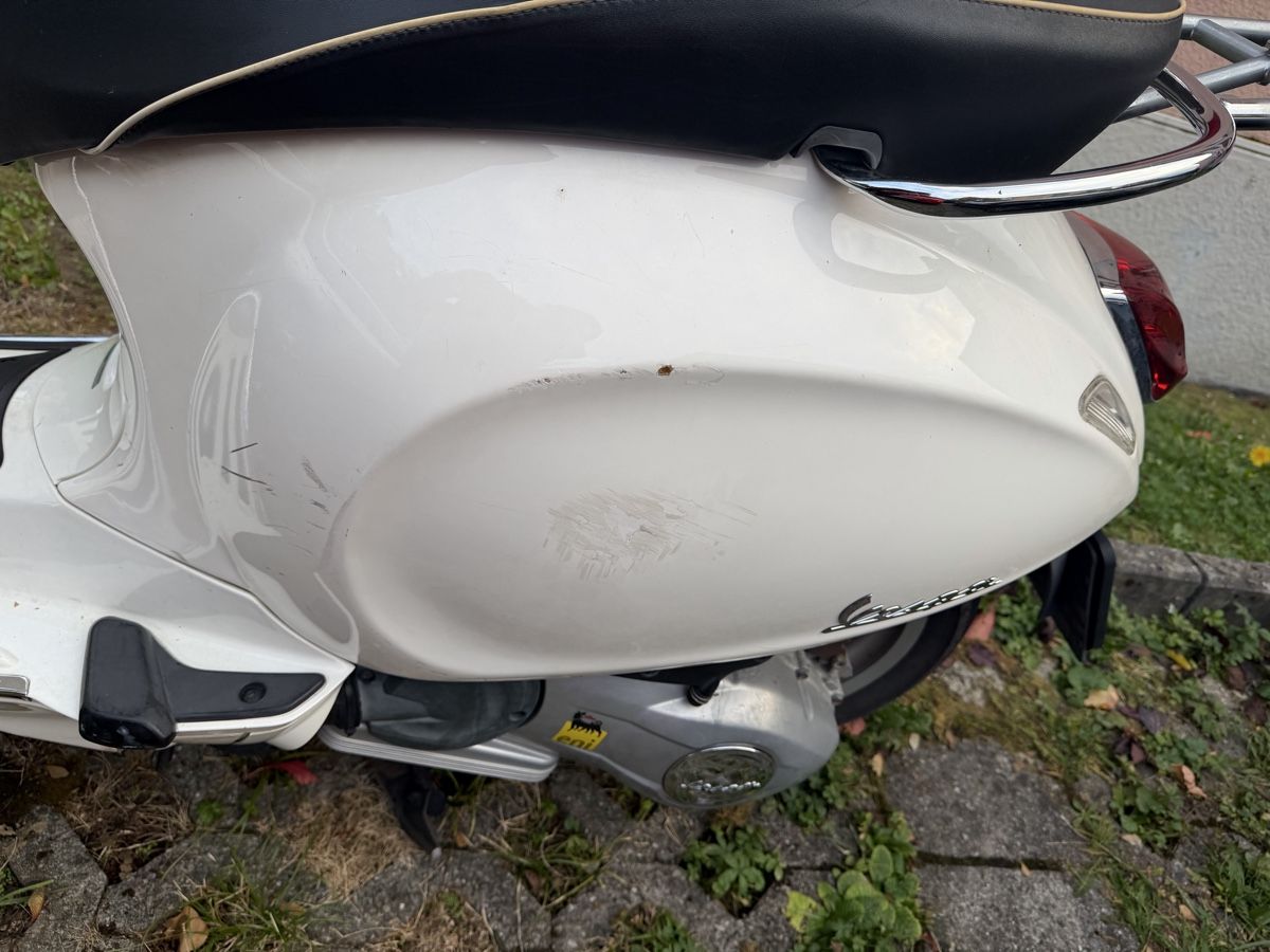 Vespa Scooter: Vespa primavera 2014 – Usato da Lausanne venduto da hel_8yf9 5