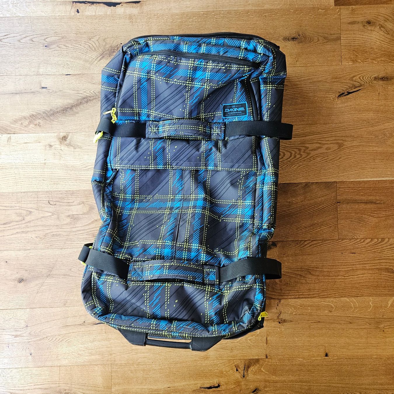Dakine Valises de voyage: Rollkoffer Dakine – D'occasion à Rafz par Buchwerkstatt 2