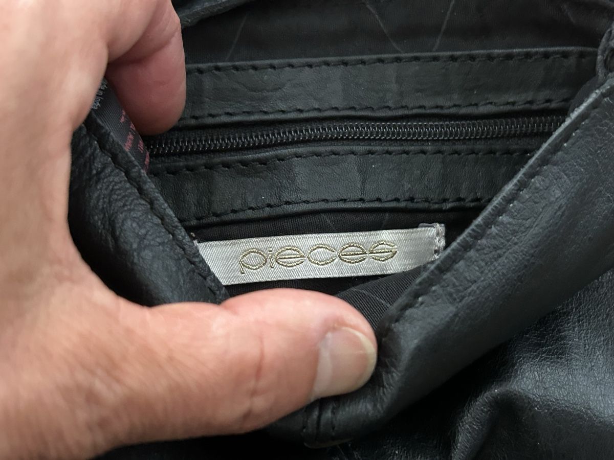 Pieces Sacs femmes: Petit sac en cuir – Neuf (Voir description) à Neuchâtel par Yaya2020 4