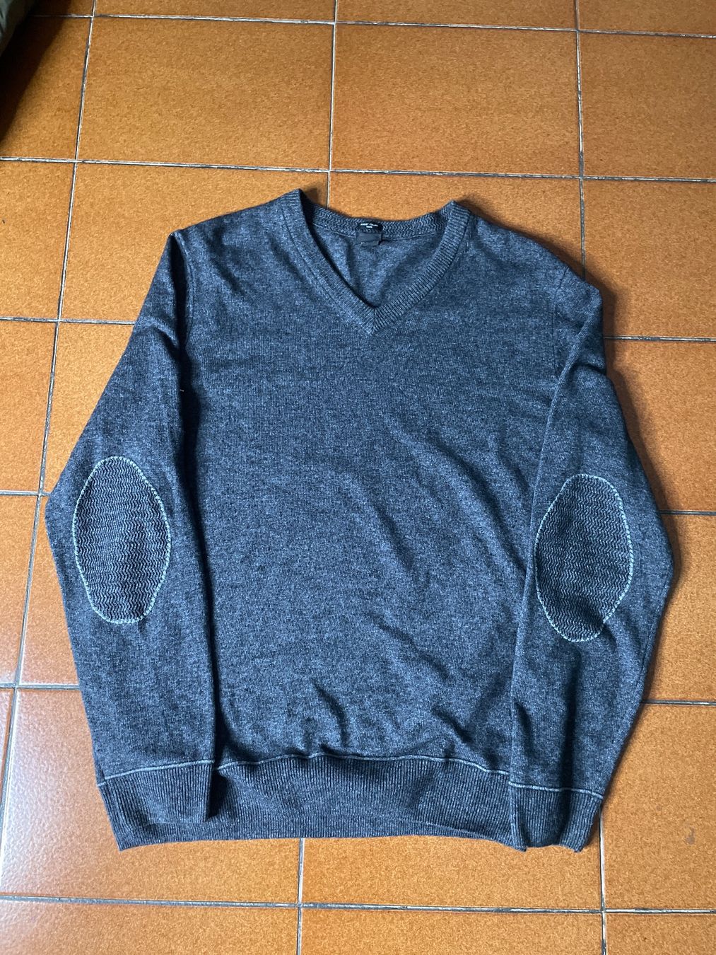 Hugo Boss Pullover & Sweatshirts: Pullover Boss Leinen Dunkel Grau – Gebraucht aus Capolago von LA.BOTTEGA