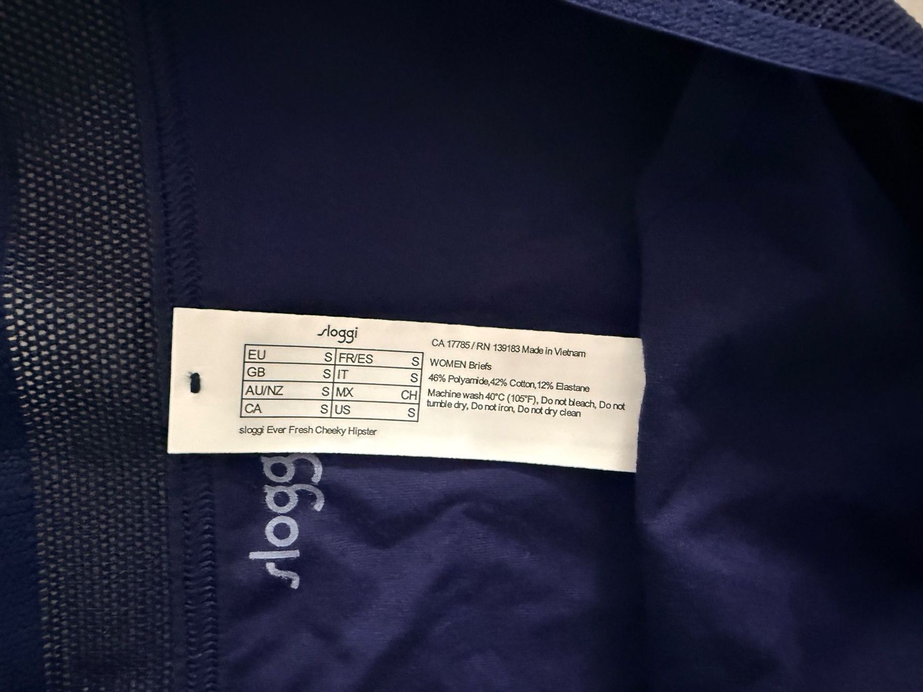 Sloggi Altra biancheria intima: SLOGGI, Hipster EVER FRESH CHEEKY Grösse S, Farbe Dunkelblau – Nuovo e nell'imballaggio originale da Rudolfstetten venduto da gst_g7xl 1