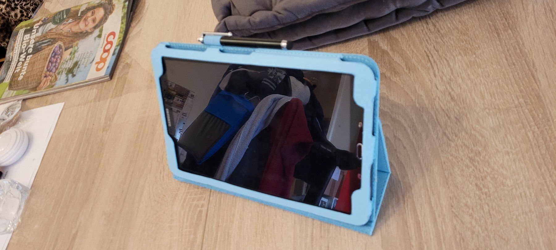 Cover & Protezioni schermo: Samsung Tablet Hülle Cover 10.1 Hellblau – Usato da Adlikon b.Regensdf venduto da ChriZ86 4
