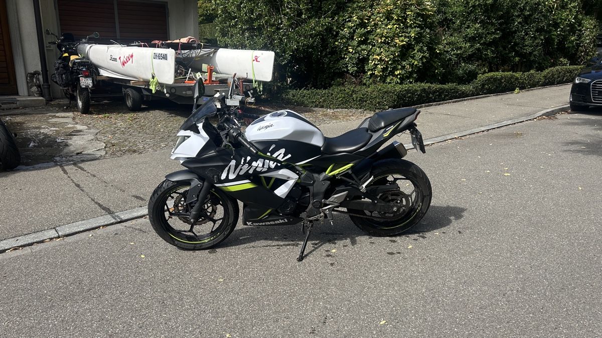 Kawasaki Strada: 125 Kawasaki Ninja – Usato da Küsnacht ZH venduto da kai_6qx7